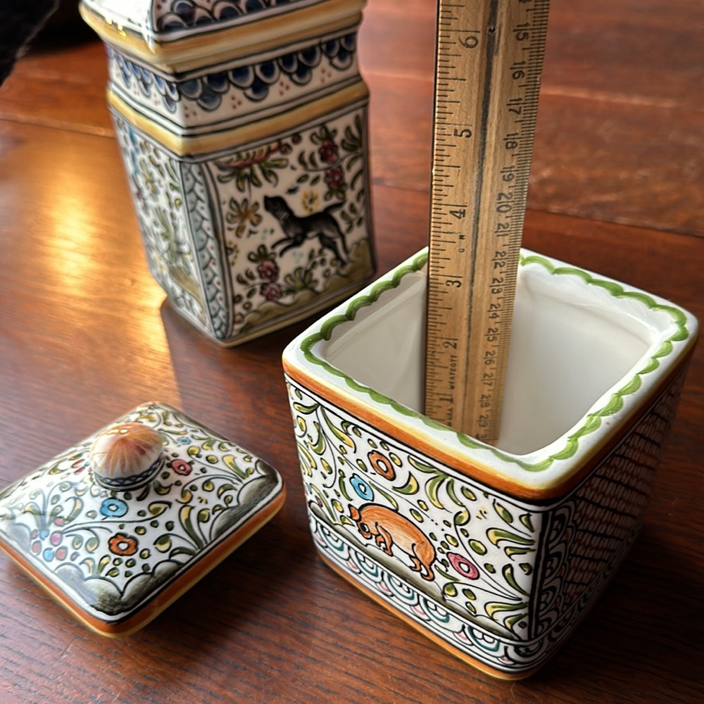 🇵🇹Ceramicas De Coimbra 3.5 wide x 5” H Square hand painted jar/lid Portugal - Picture 13 of 16